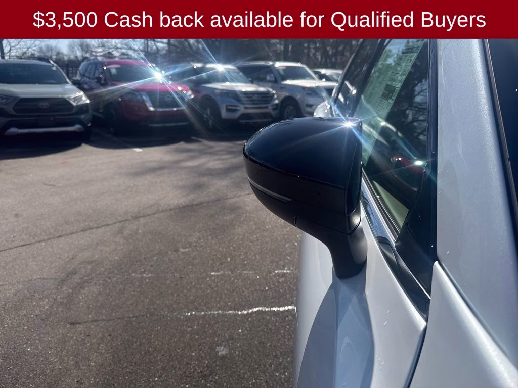 2026 Everest White Pearl Tricoat Nissan Pathfinder Platinum 4X4 SUV