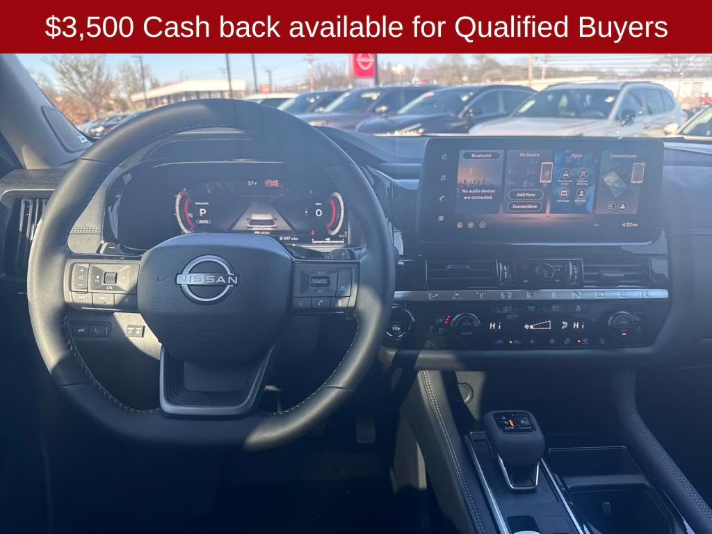 2026 Everest White Pearl Tricoat Nissan Pathfinder Platinum 4X4 SUV