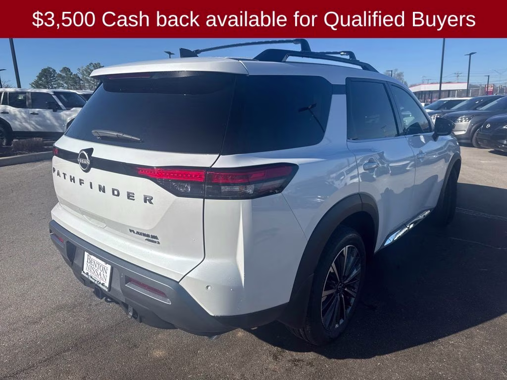 2026 Everest White Pearl Tricoat Nissan Pathfinder Platinum 4X4 SUV