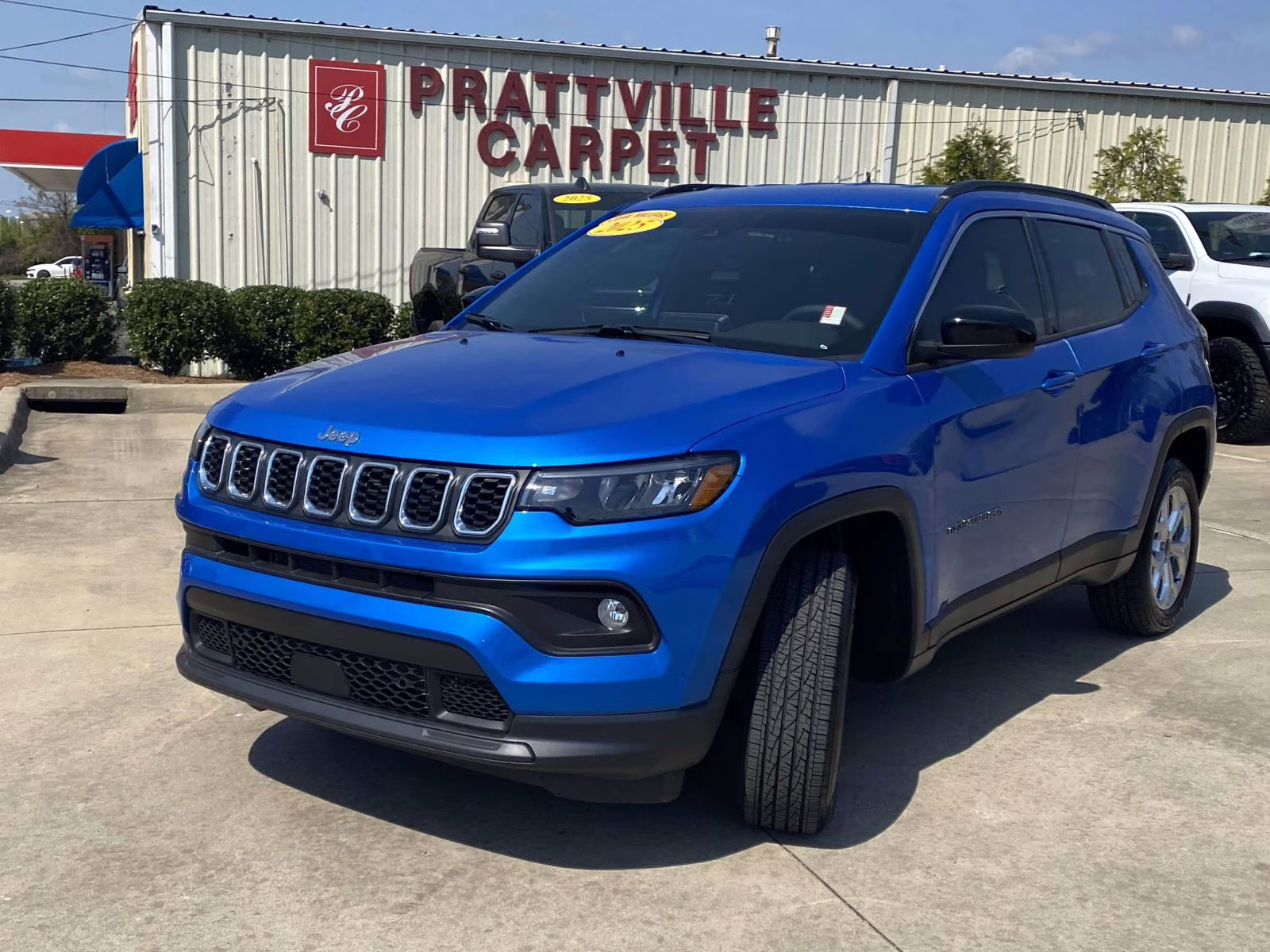 2025 Hydro Blue Pearlcoat Jeep Compass Latitude 4X4 SUV
