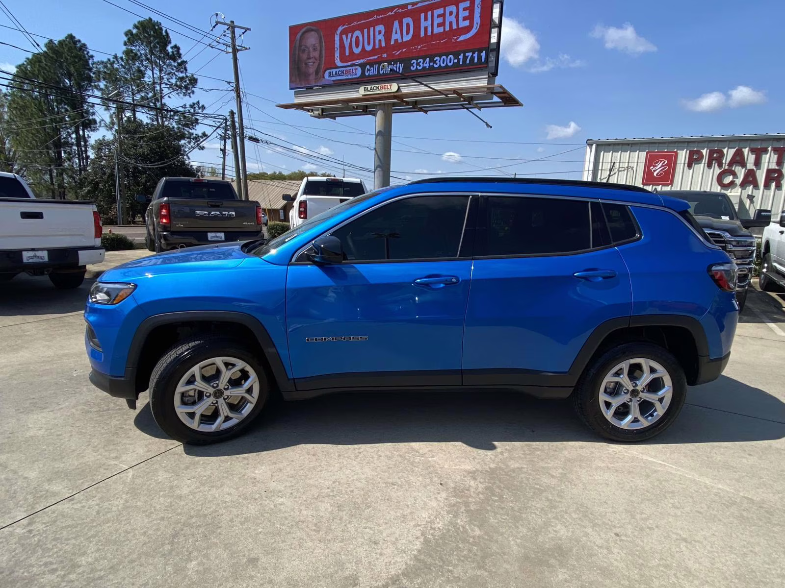 2025 Hydro Blue Pearlcoat Jeep Compass Latitude 4X4 SUV