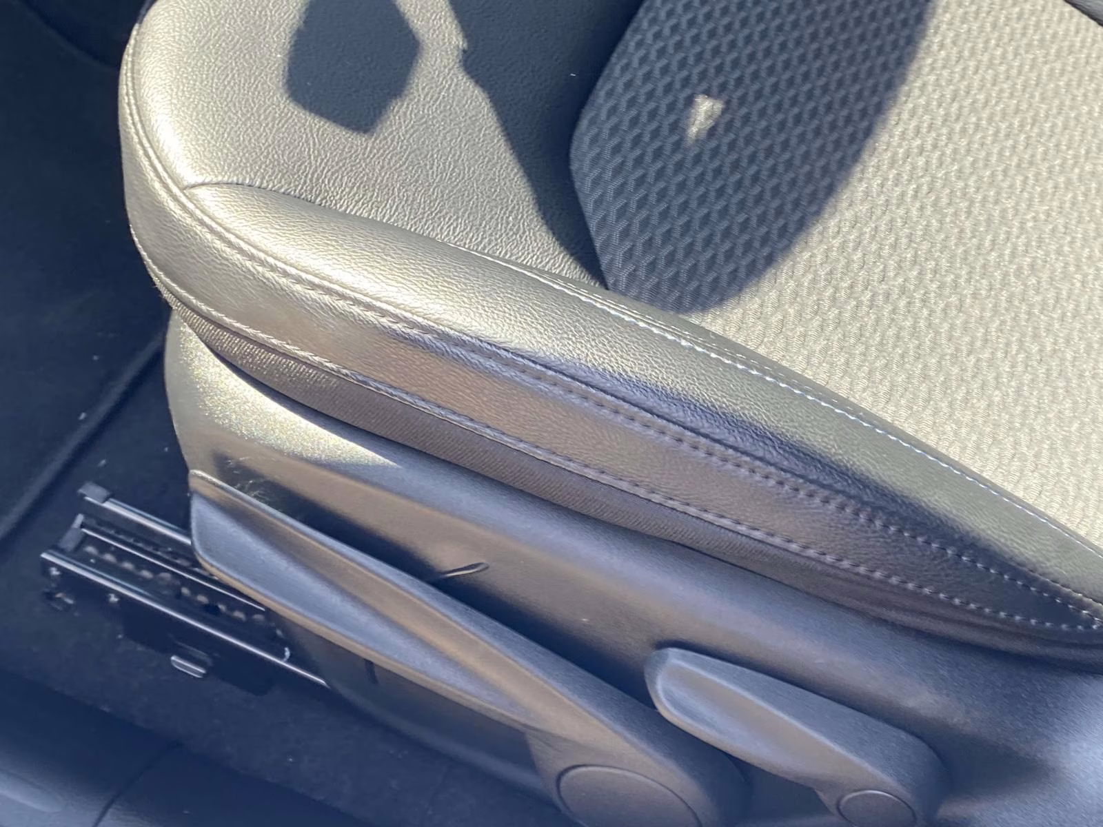 2025 Hydro Blue Pearlcoat Jeep Compass Latitude 4X4 SUV