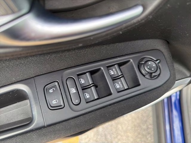 2018 Jetset Blue Jeep Renegade Latitude 4X4 SUV