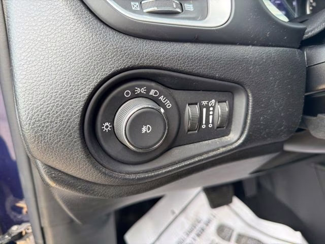 2018 Jetset Blue Jeep Renegade Latitude 4X4 SUV