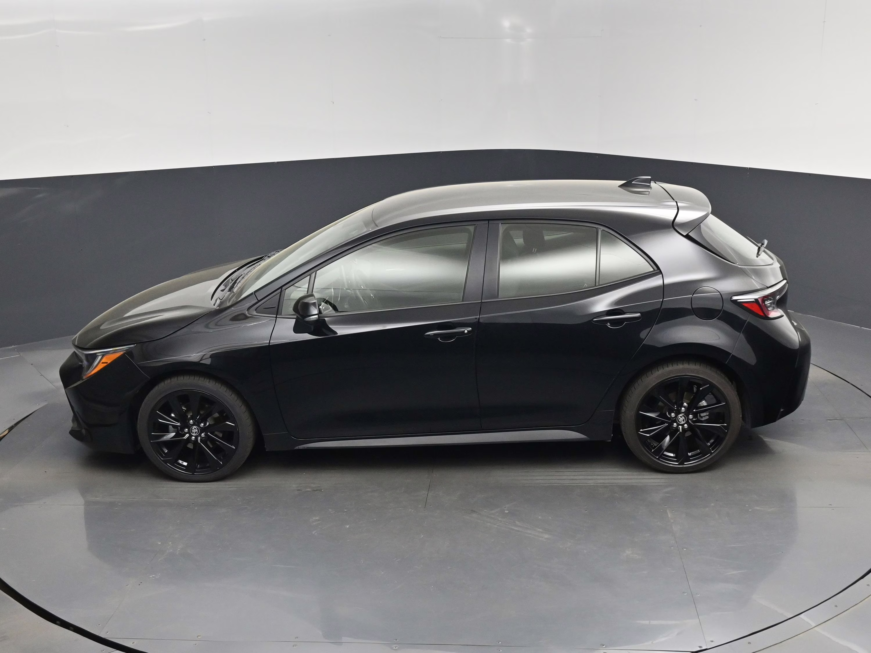 2022 Midnight Black Metallic Toyota Corolla Hatchback SE Nightshade Edition FWD Hatchback