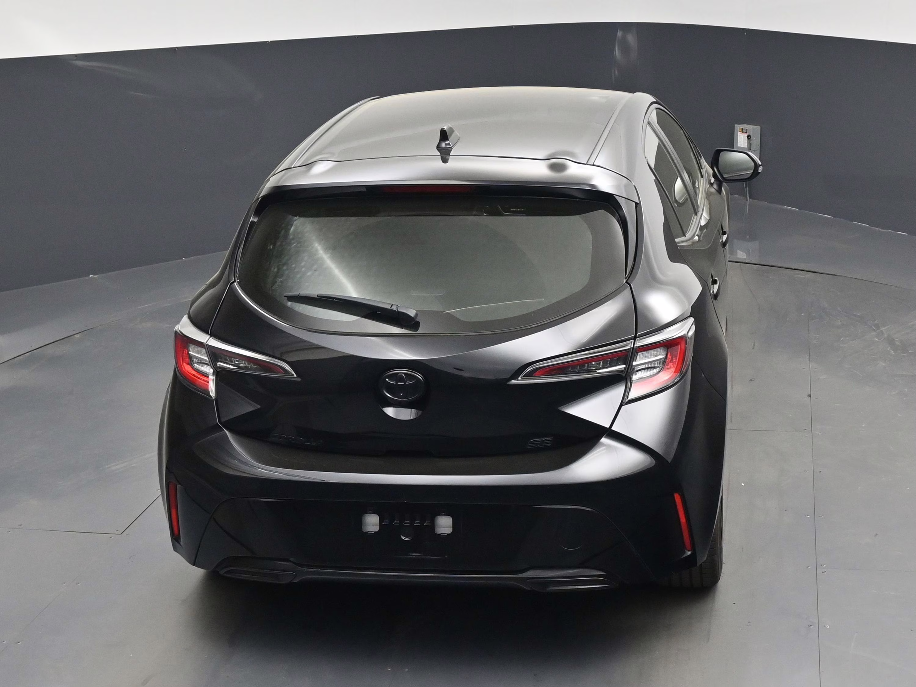 2022 Midnight Black Metallic Toyota Corolla Hatchback SE Nightshade Edition FWD Hatchback