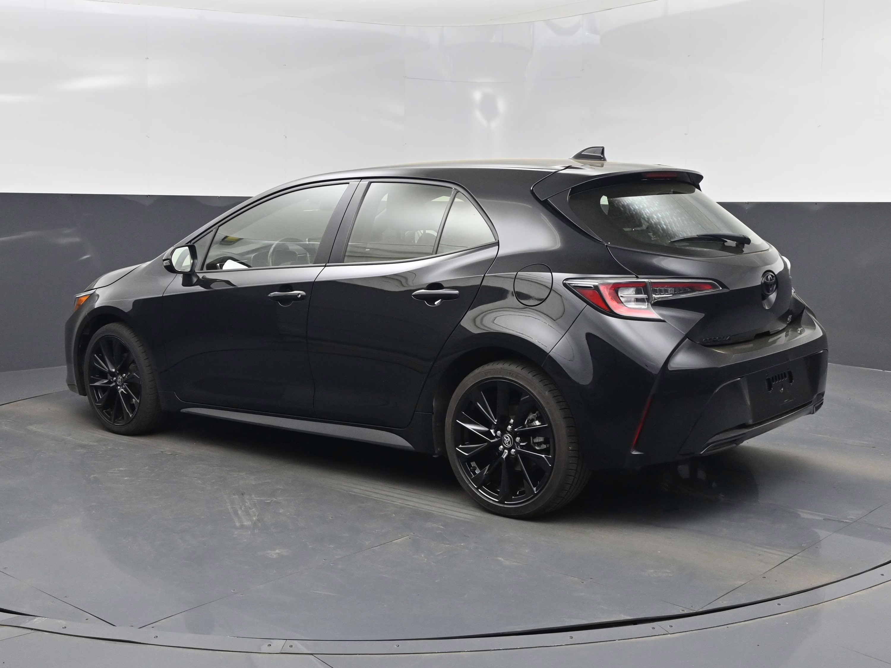 2022 Midnight Black Metallic Toyota Corolla Hatchback SE Nightshade Edition FWD Hatchback