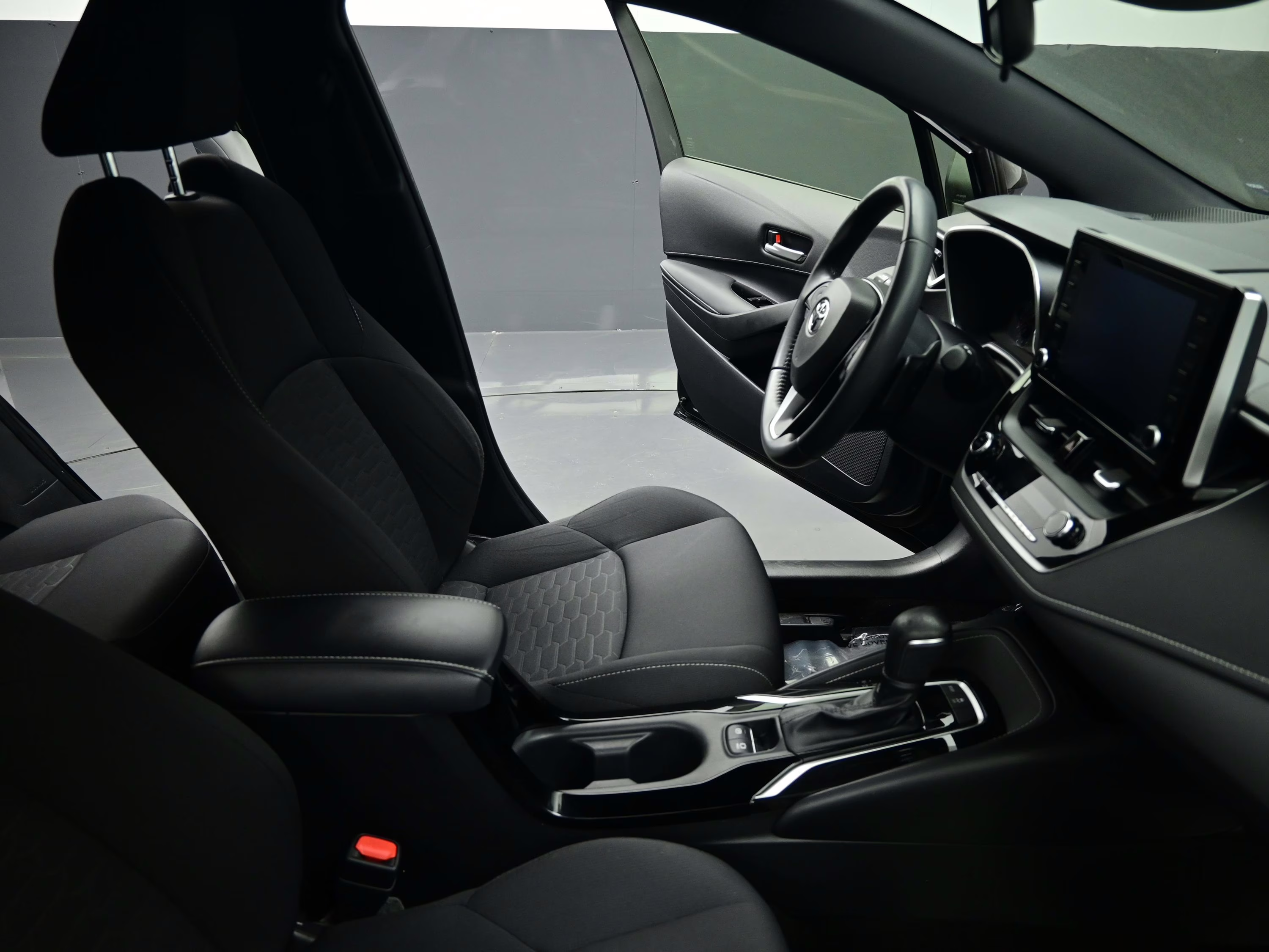 2022 Midnight Black Metallic Toyota Corolla Hatchback SE Nightshade Edition FWD Hatchback