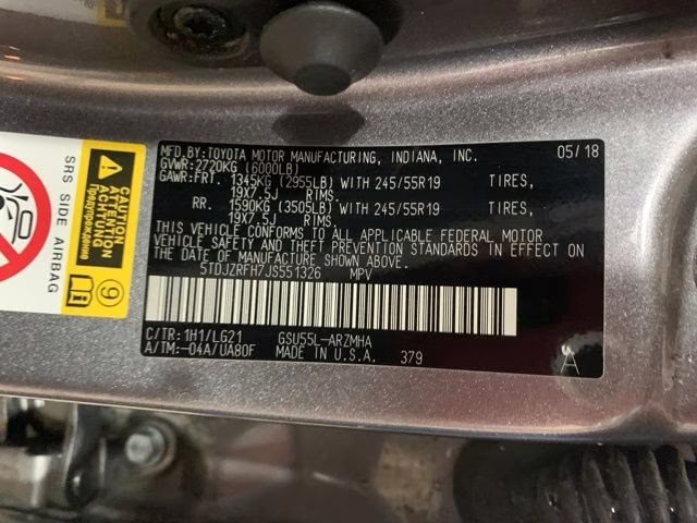 2018 Predawn Gray Mica Toyota Highlander SE AWD SUV