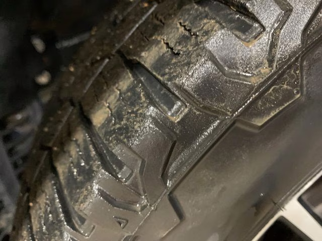 2018 Predawn Gray Mica Toyota Highlander SE AWD SUV