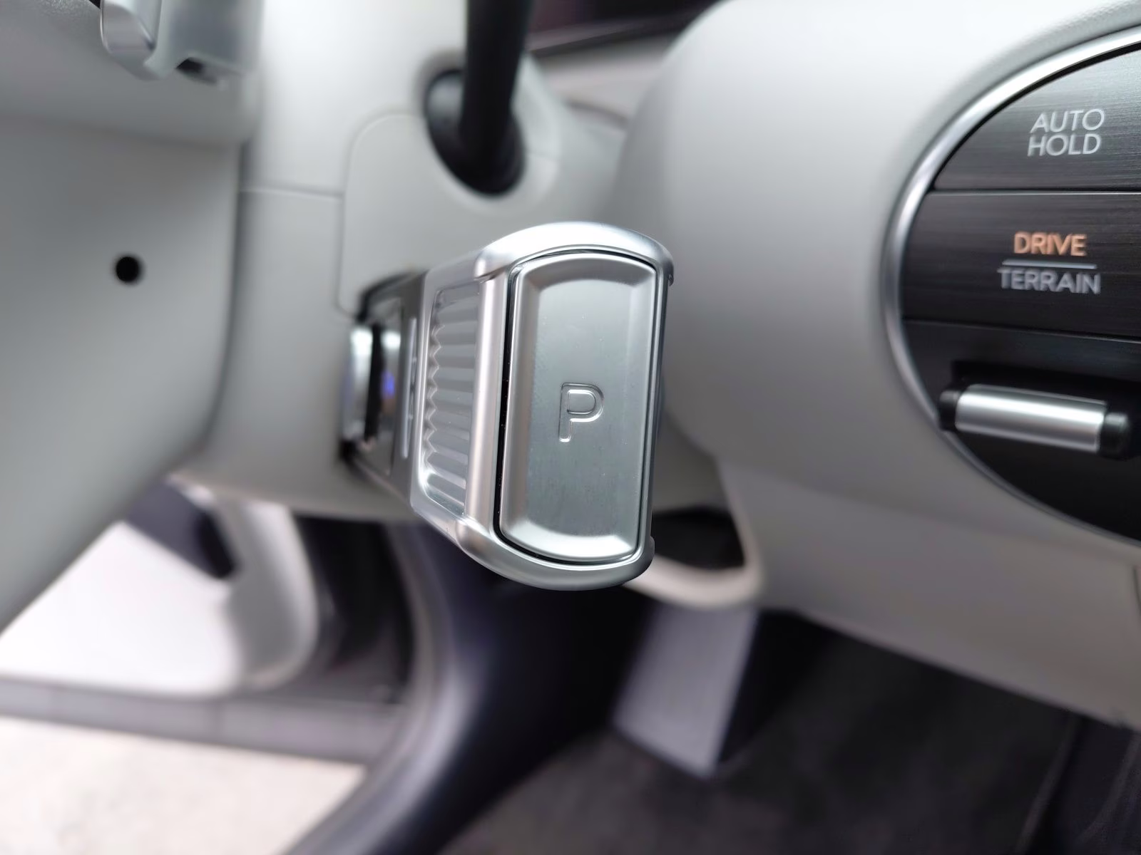 2026 Ecotronic Gray Pearl Hyundai Palisade Hybrid Calligraphy AWD SUV