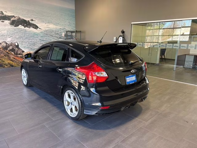 2014 Tuxedo Black Metallic Ford Focus ST FWD Hatchback