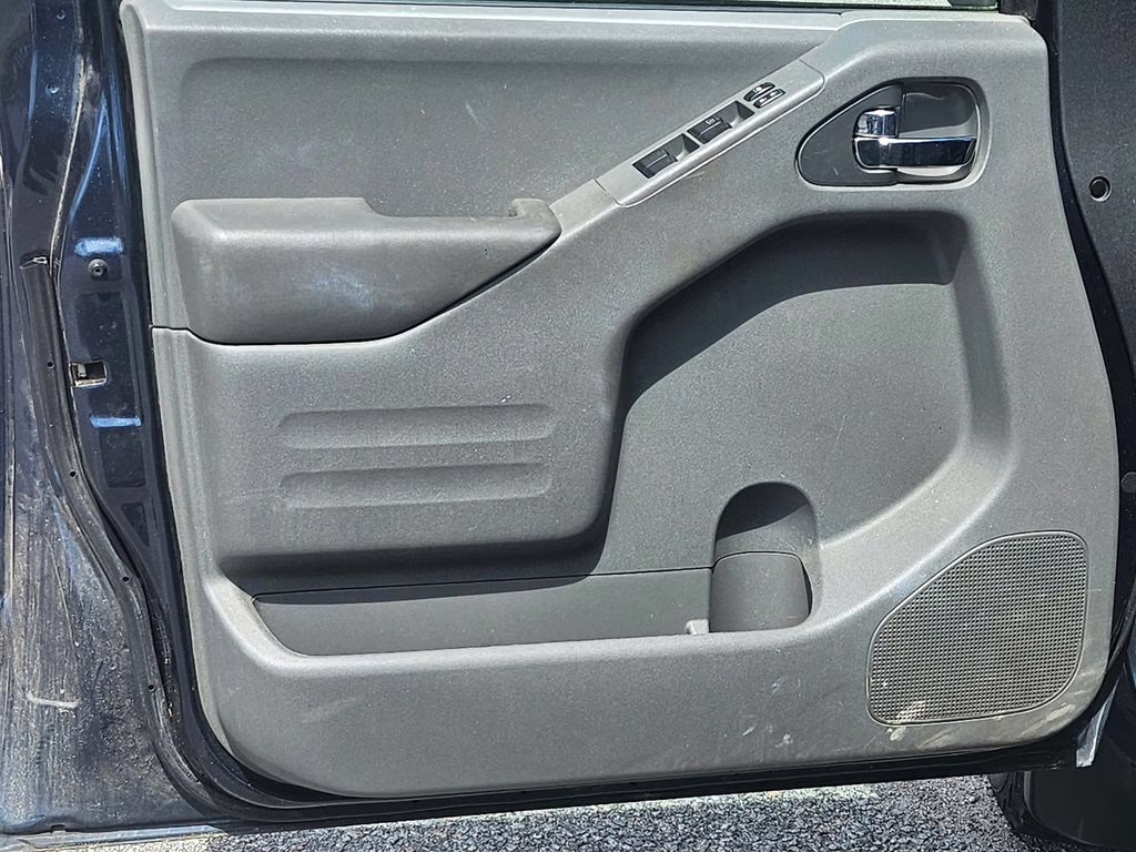 2019 Arctic Blue Metallic Nissan Frontier SV RWD Truck