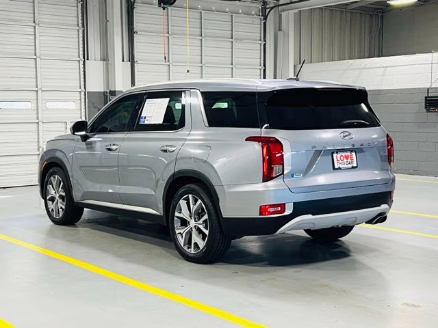 2020 Lagoon Silver Hyundai Palisade SEL FWD SUV