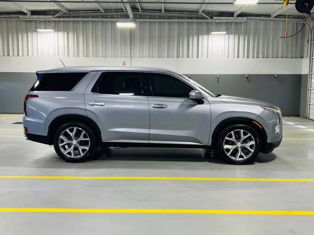 2020 Lagoon Silver Hyundai Palisade SEL FWD SUV