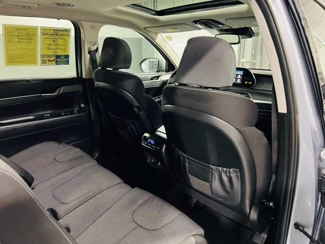 2020 Lagoon Silver Hyundai Palisade SEL FWD SUV