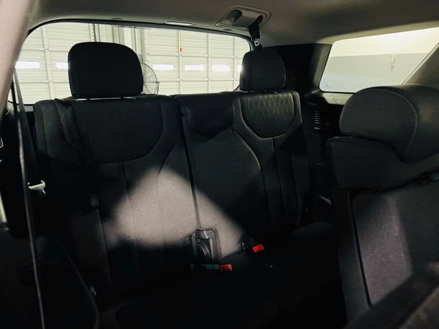 2020 Lagoon Silver Hyundai Palisade SEL FWD SUV