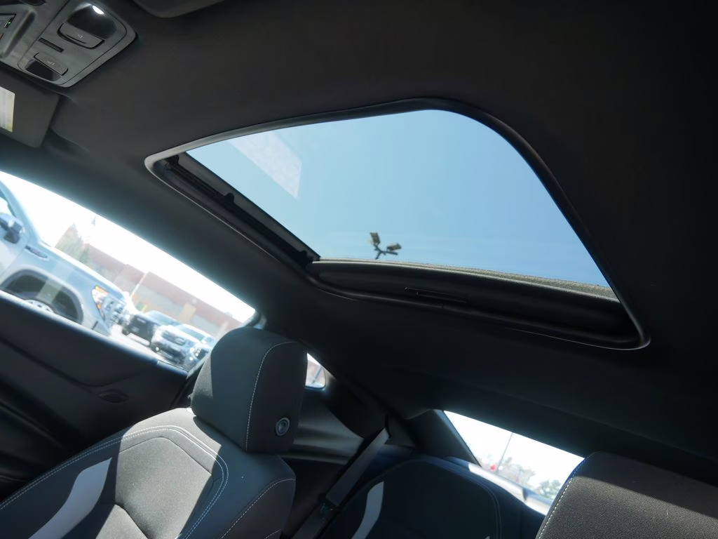 2022 Wild Cherry Tintcoat Chevrolet Camaro SS RWD Coupe