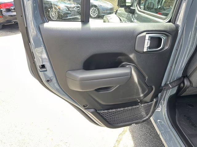 2026 Anvil Clearcoat Jeep Gladiator Sport 4X4 Truck