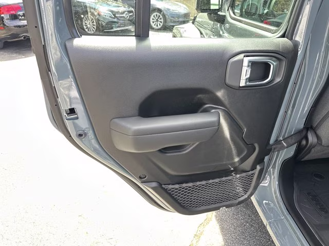 2026 Anvil Clearcoat Jeep Gladiator Sport 4X4 Truck