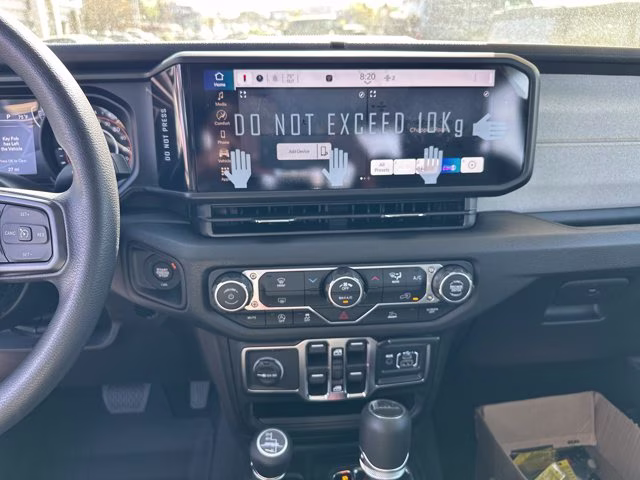 2026 Bright White Clearcoat Jeep Gladiator Sport 4X4 Truck