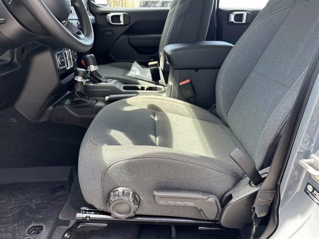 2026 Anvil Clearcoat Jeep Gladiator Sport 4X4 Truck