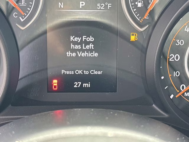 2026 Anvil Clearcoat Jeep Gladiator Sport 4X4 Truck