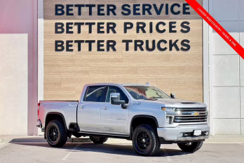 2023 Silver Ice Metallic Chevrolet Silverado 2500HD High Country 4X4 Truck