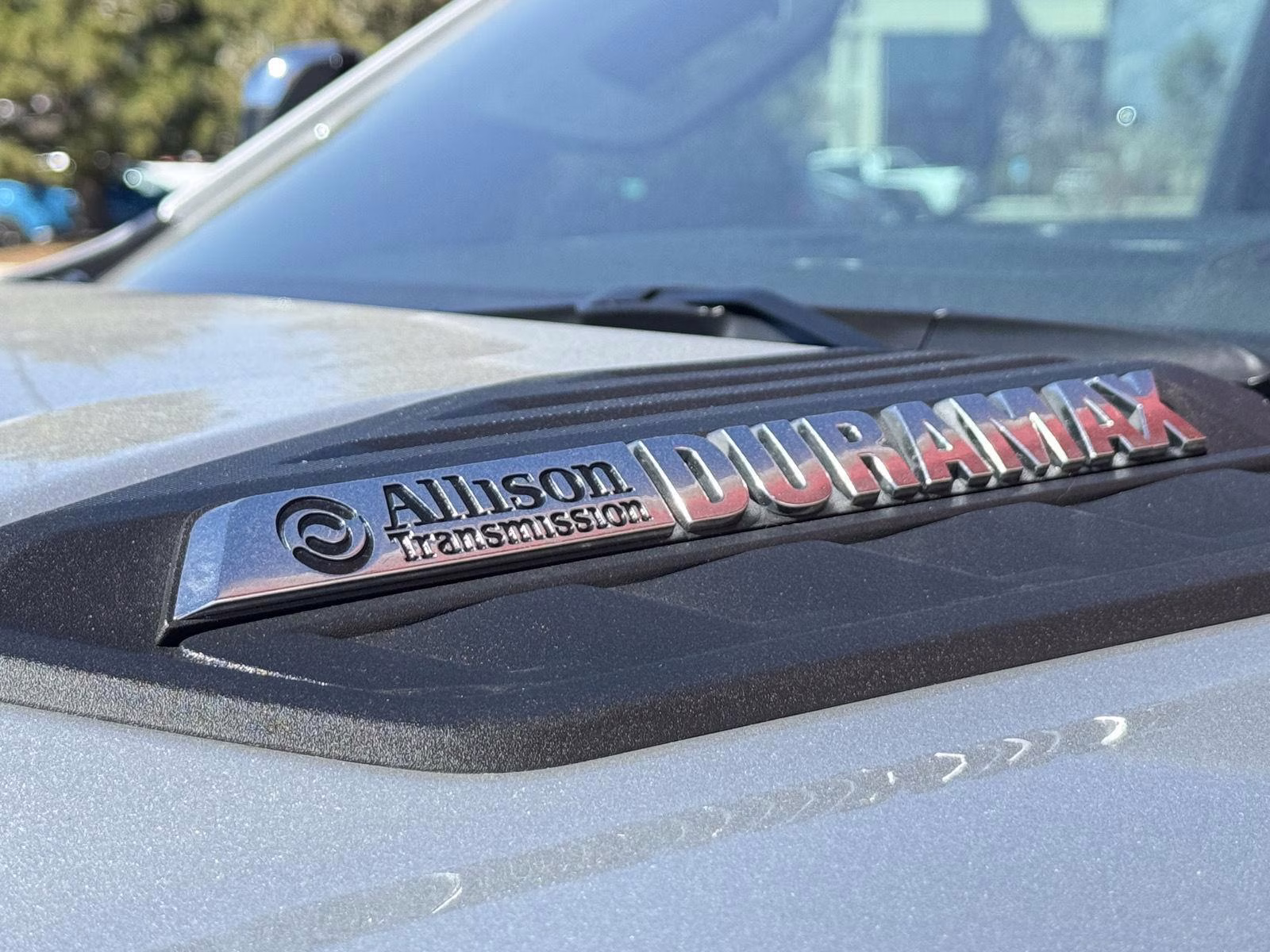 2023 Silver Ice Metallic Chevrolet Silverado 2500HD High Country 4X4 Truck