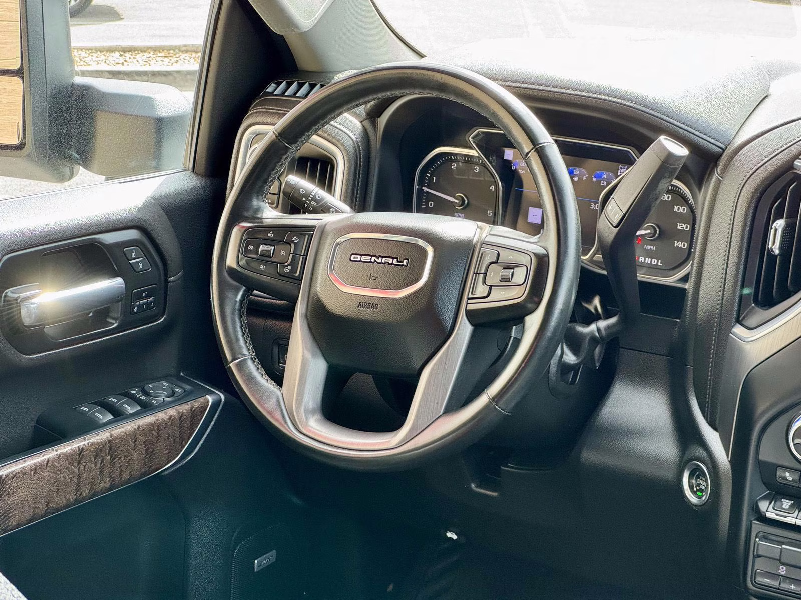 2023 Quicksilver Metallic GMC Sierra 2500HD Denali 4X4 Truck