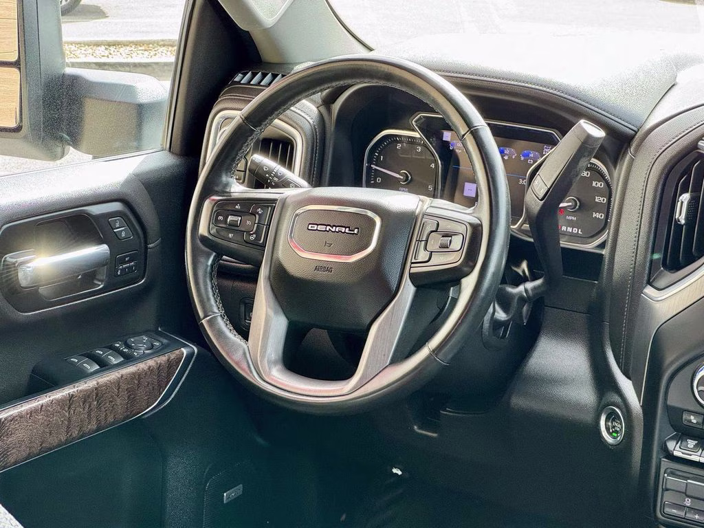 2023 Quicksilver Metallic GMC Sierra 2500HD Denali 4X4 Truck