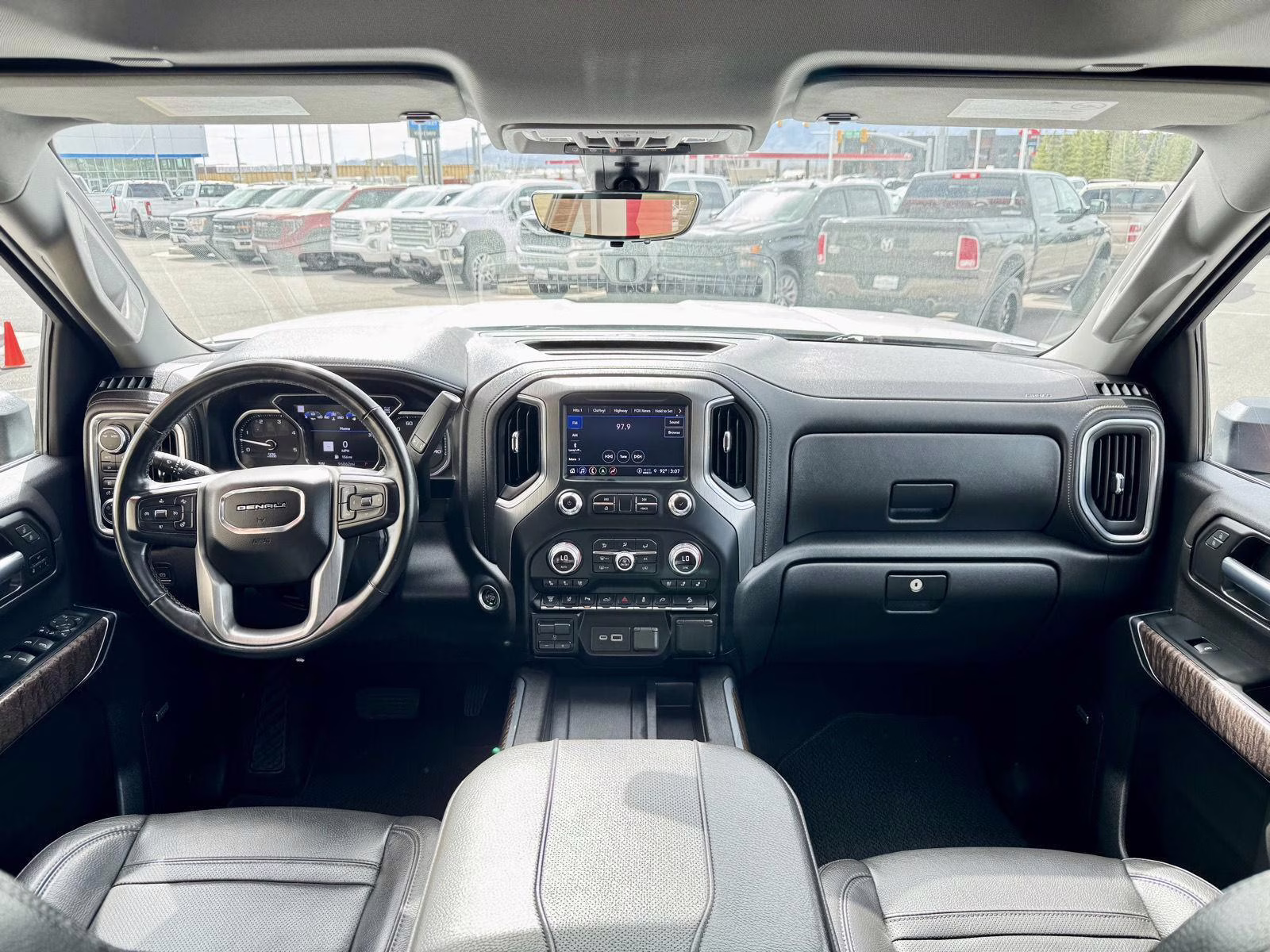 2023 Quicksilver Metallic GMC Sierra 2500HD Denali 4X4 Truck