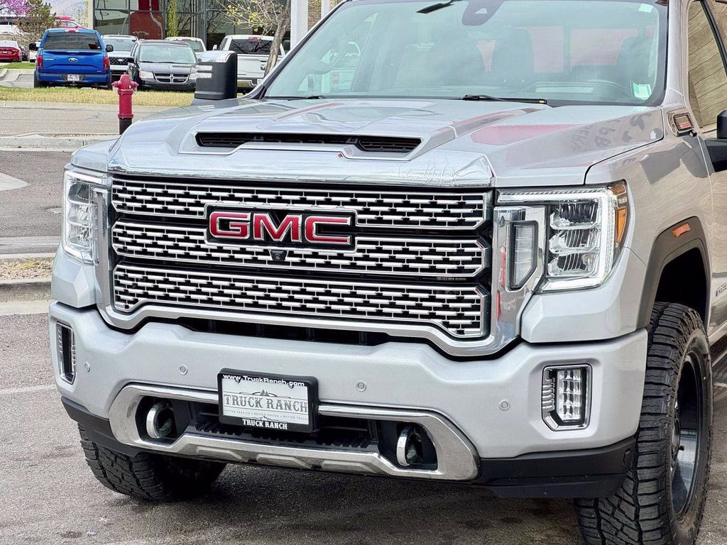 2023 Quicksilver Metallic GMC Sierra 2500HD Denali 4X4 Truck