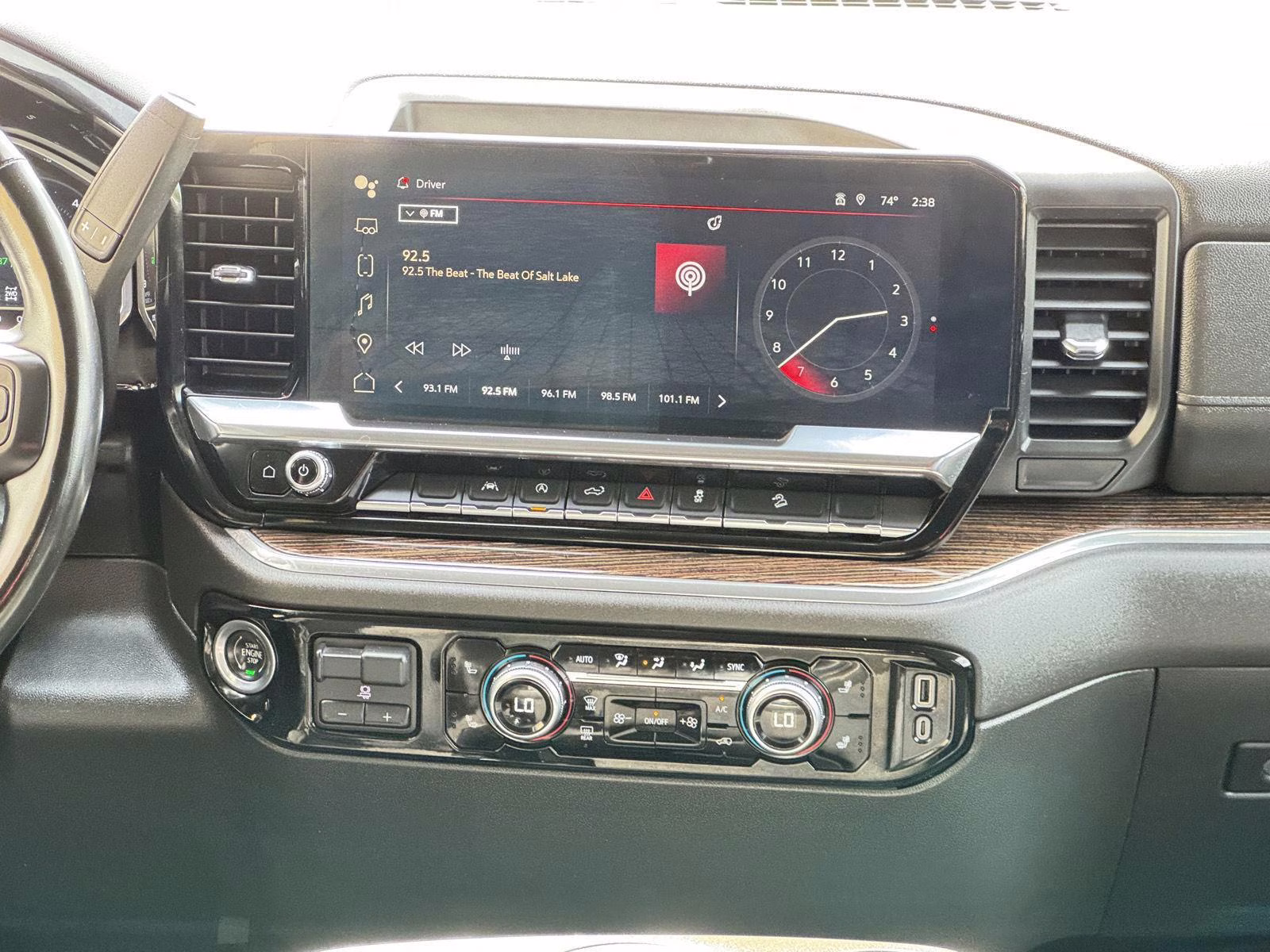 2023 Summit White GMC Sierra 1500 SLE 4X4 Truck