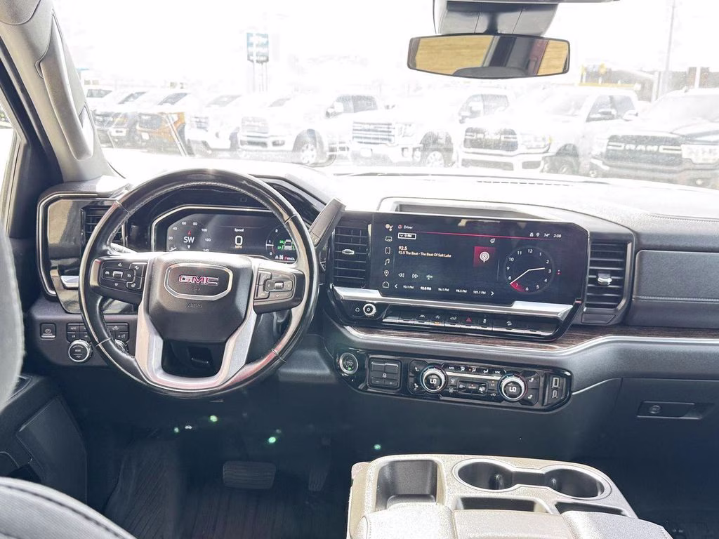 2023 Summit White GMC Sierra 1500 SLE 4X4 Truck