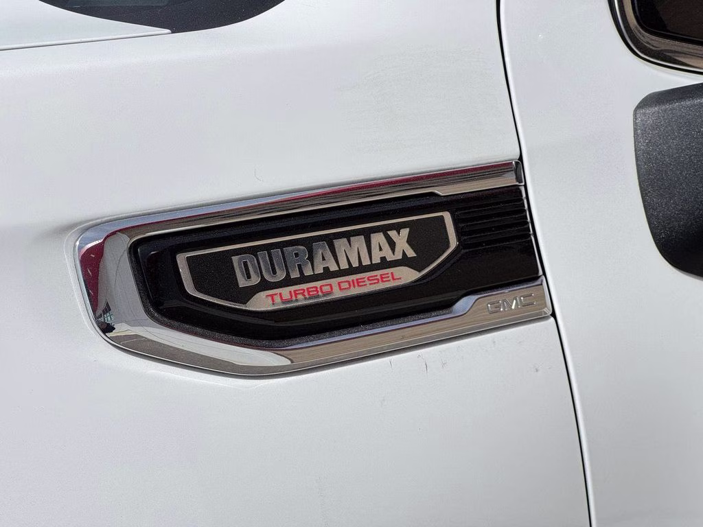2023 Summit White GMC Sierra 1500 SLE 4X4 Truck