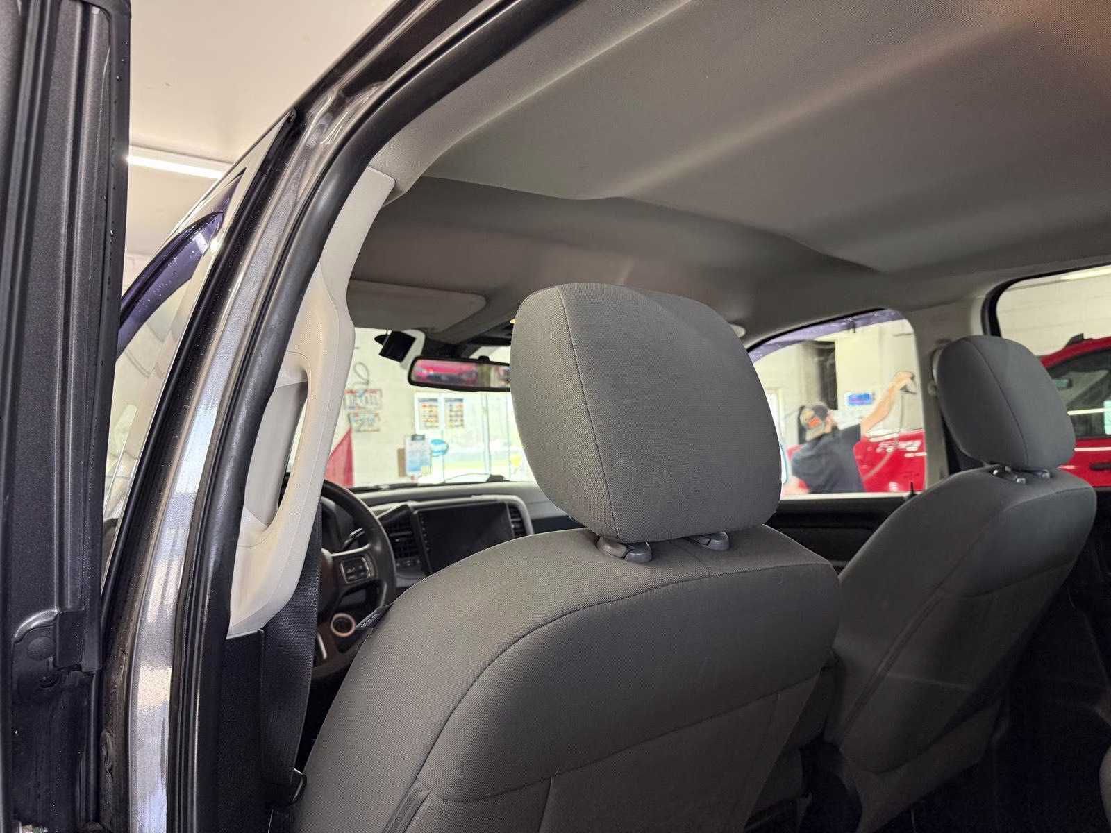 2014 Granite Crystal Metallic Clearcoat Ram 1500 Express 4X4 Truck