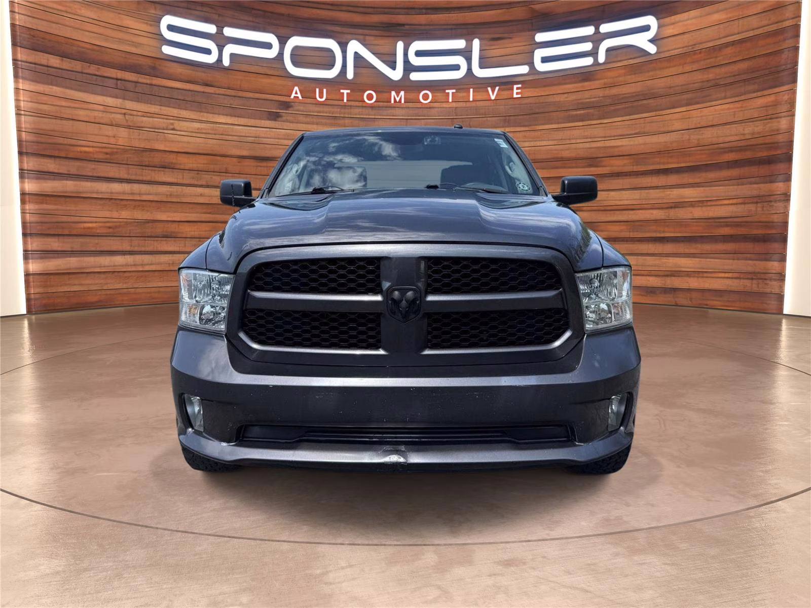2014 Granite Crystal Metallic Clearcoat Ram 1500 Express 4X4 Truck