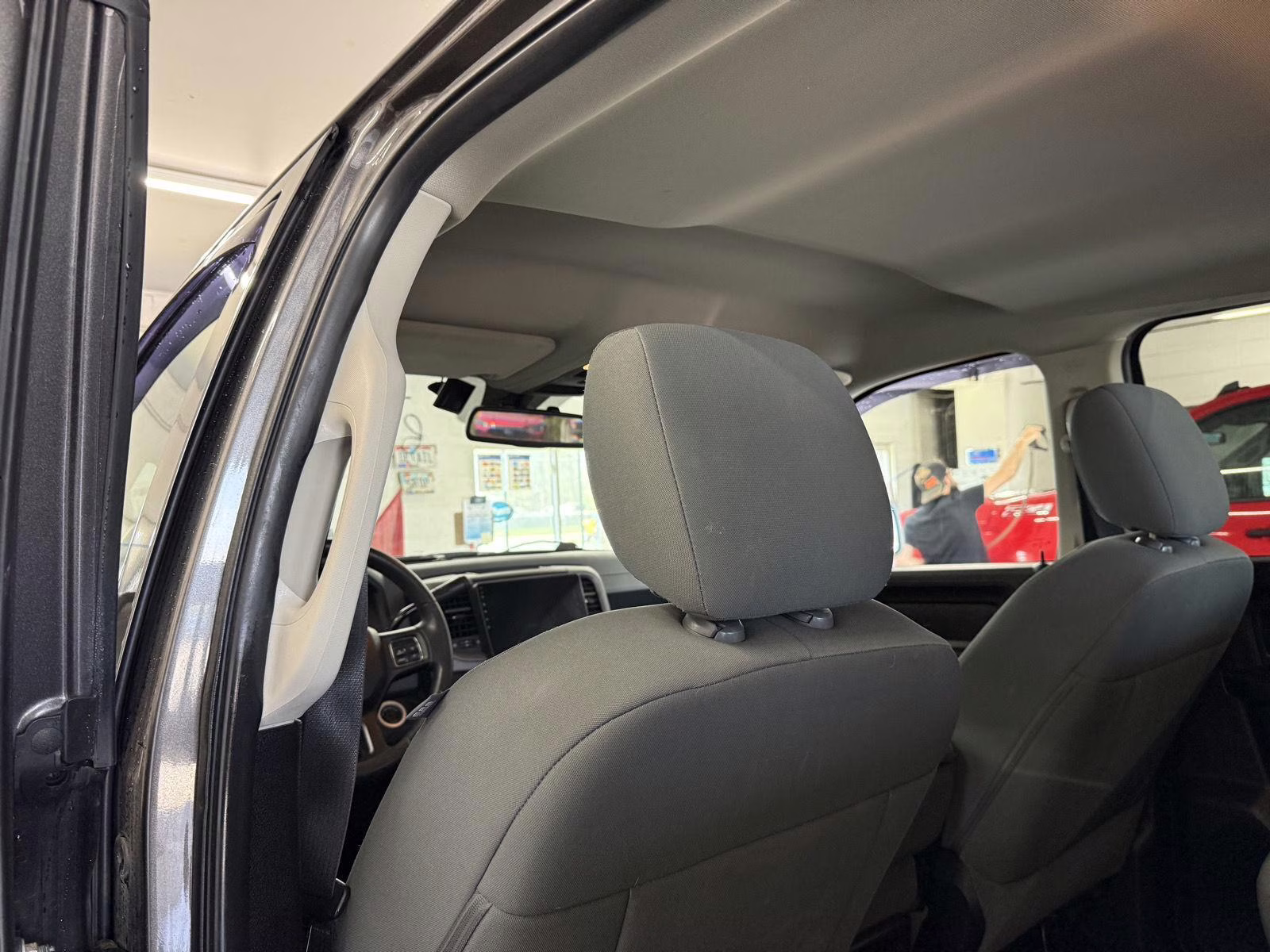 2014 Granite Crystal Metallic Clearcoat Ram 1500 Express 4X4 Truck