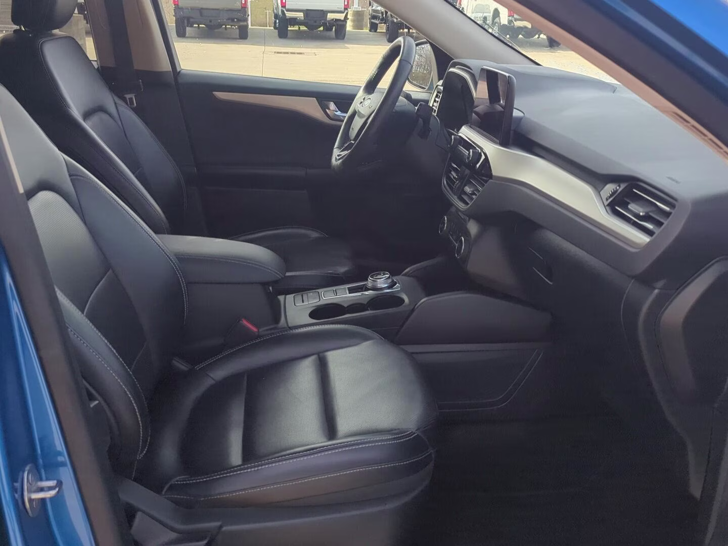 2020 Velocity Blue Ford Escape SEL FWD SUV