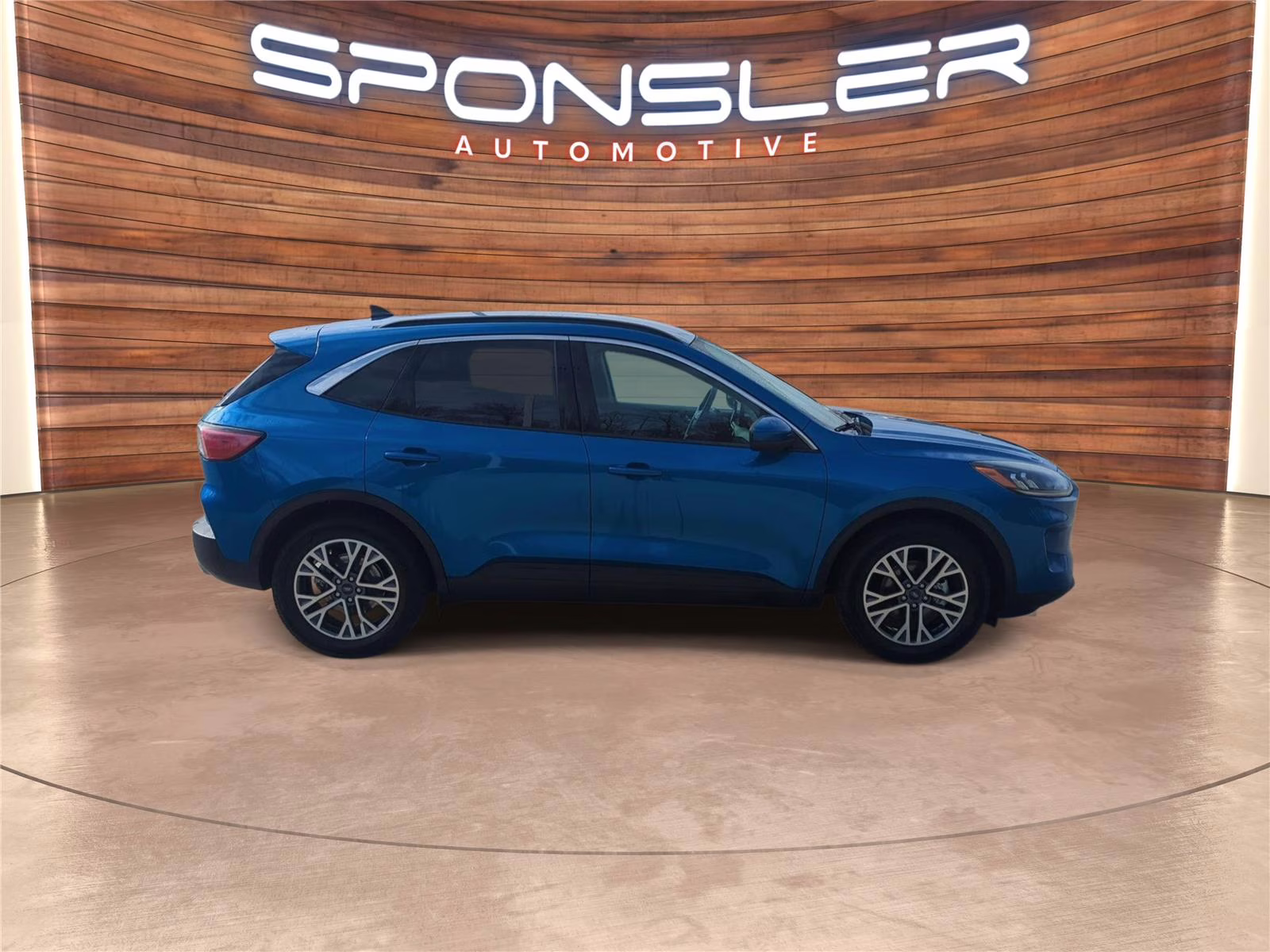 2020 Velocity Blue Ford Escape SEL FWD SUV