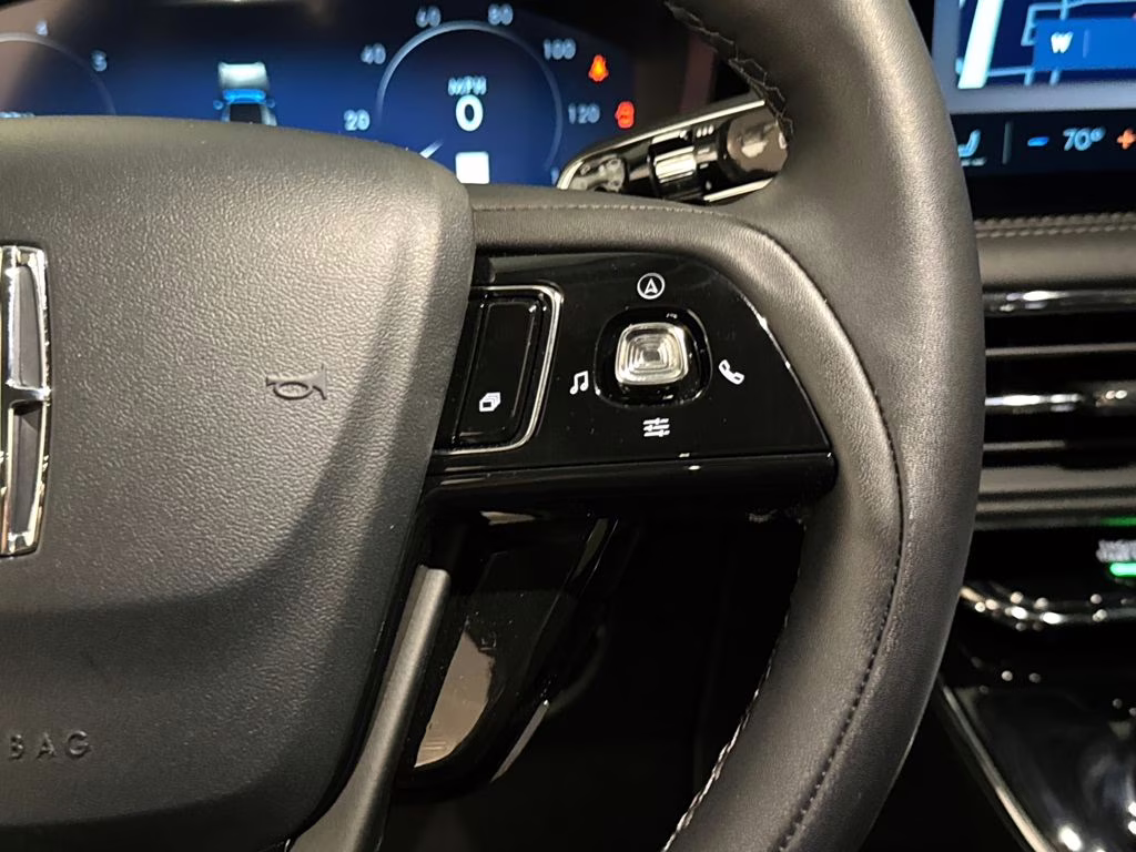 2025 Black Metallic Lincoln Corsair Premiere AWD SUV