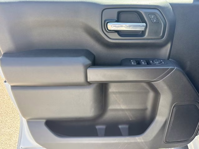 2023 Summit White Chevrolet Silverado 1500 Custom Trail Boss 4X4 Truck