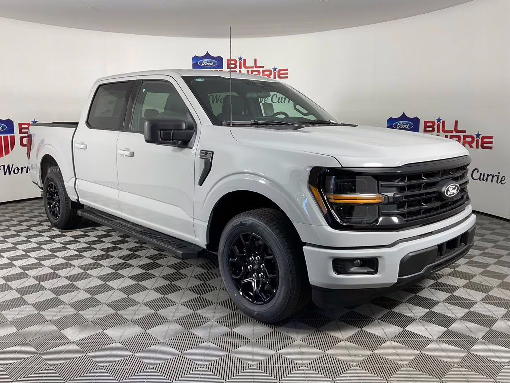 2026 Avalanche Ford F-150 XLT RWD Truck