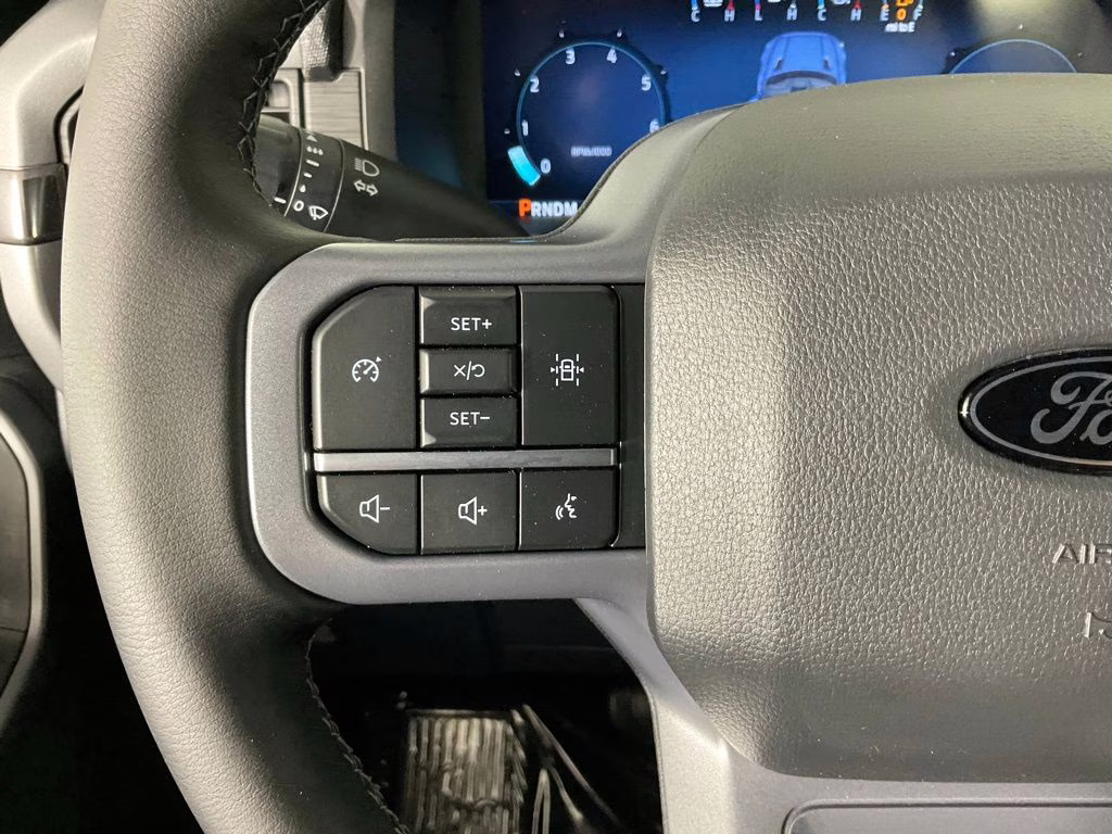 2026 Avalanche Ford F-150 XLT RWD Truck