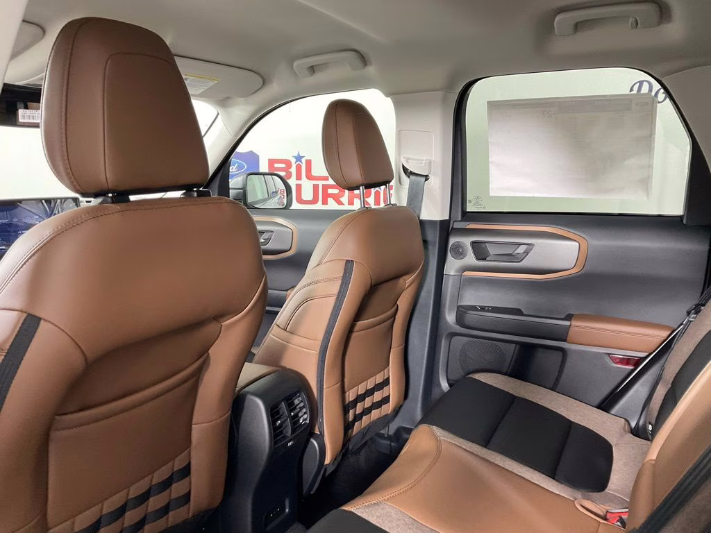 2026 White Ford Bronco Sport Outer Banks 4X4 SUV