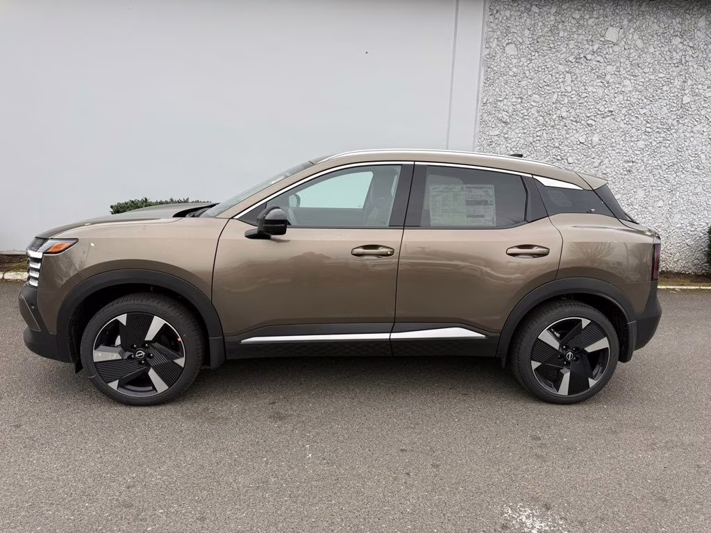 2026 Canyon Bronze Metallic Nissan Kicks SR AWD SUV