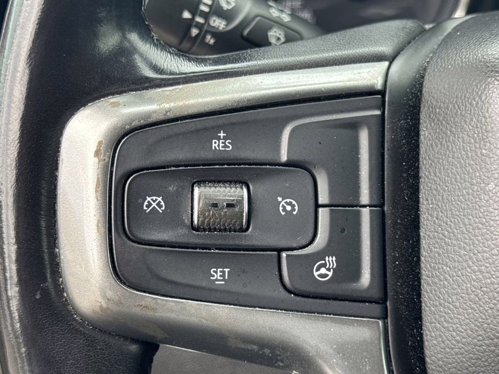 2021 Shadow Gray Metallic Chevrolet Silverado 1500 LT Trail Boss 4X4 Truck