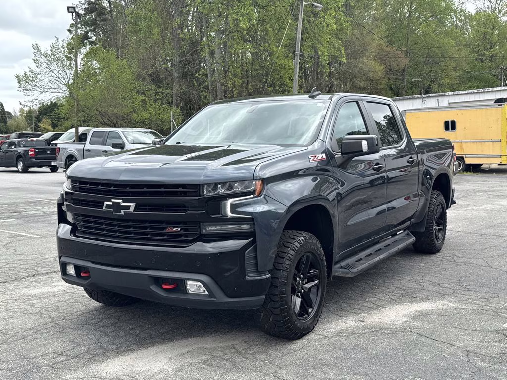 2021 Shadow Gray Metallic Chevrolet Silverado 1500 LT Trail Boss 4X4 Truck