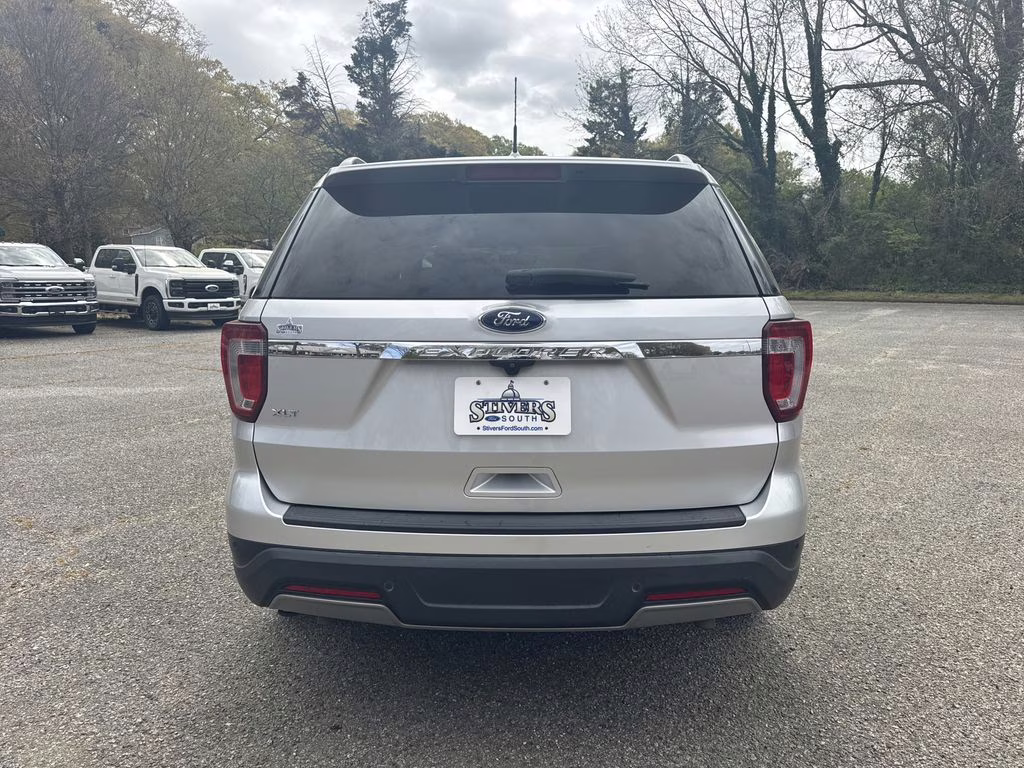 2019 Ingot Silver Ford Explorer XLT FWD SUV